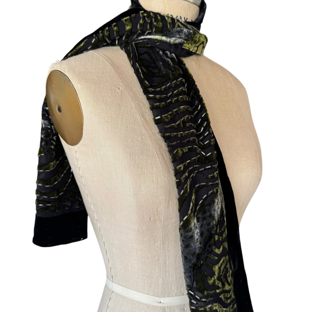 Vintage 90s Black Green Beaded Velvet Burnout Silk Shawl Scarf - Picture 7 of 8